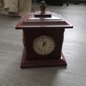 Bombay Clock